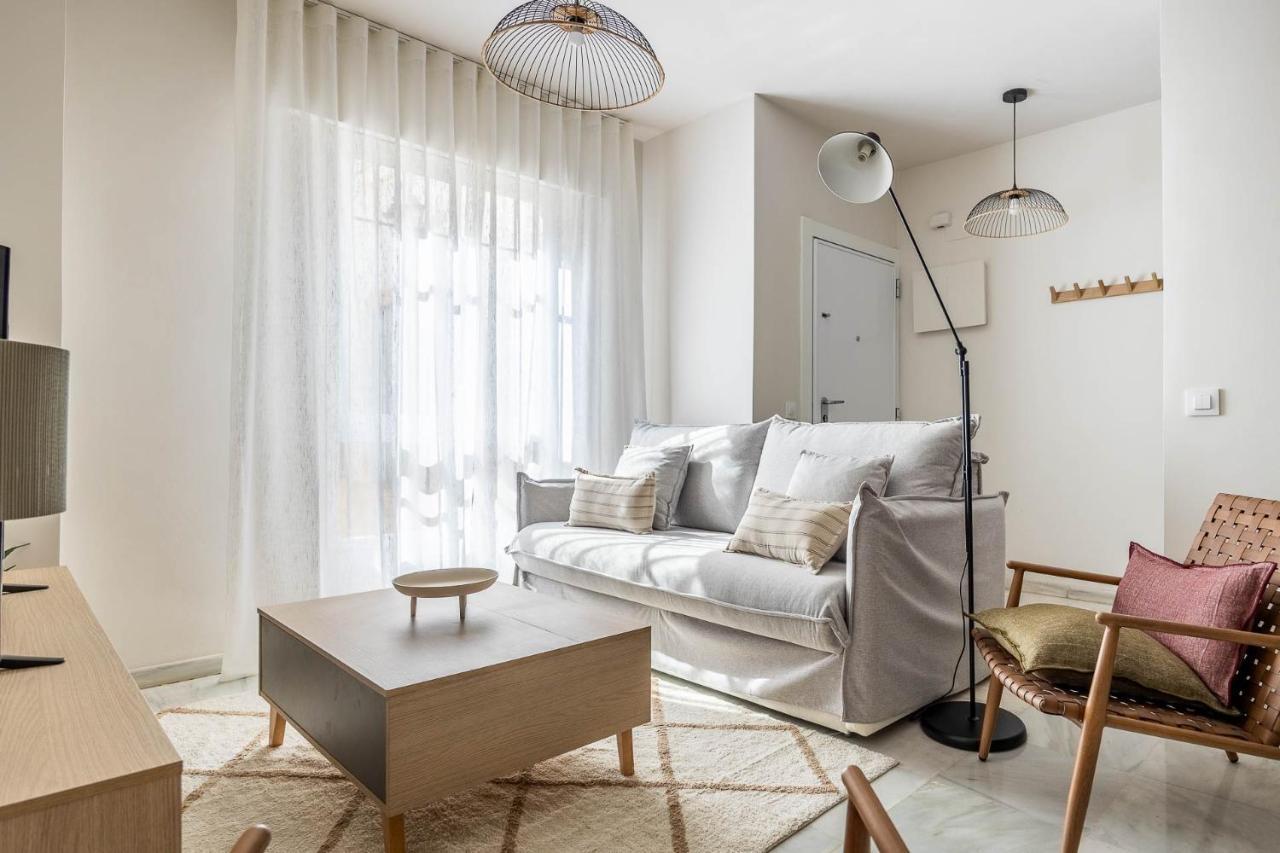 Amplisimo De Diseno Nuevo En El Corazon De Triana, Parking Included Apartamento Sevilla